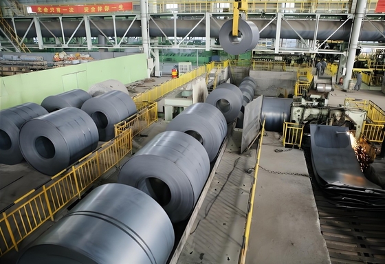 Pemesanan Panjang Plat Baja Digulung Panas Online untuk Boiler Pelayaran Pelayaran Penumbukan