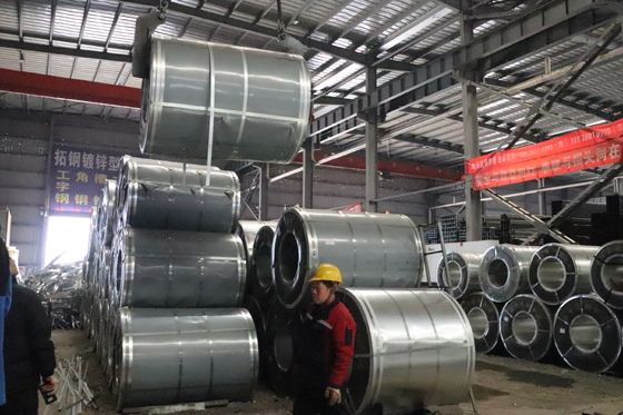 2.0-3.5mm Ketebalan Hot Galvanized Hot Rolled Steel Coil untuk Konstruksi dan Marinir
