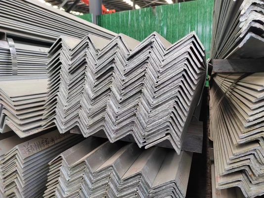 ASTM Kelas Hot Rolled Carbon Steel Iron untuk Bahan Konstruksi