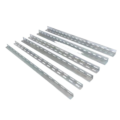 Galvanis Hot Rolled Punching Angle Steel untuk Seri Q195-Q420 dari Produsen