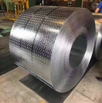 Q235 MS Diamond Steel Sheet untuk membuat alat kecil dan A36 HR Checkered Iron Sheet