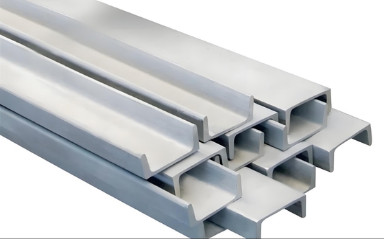 Hot Rolled Stainless Steel Unistrut Channel U Channel Berat dengan layanan Decoiling
