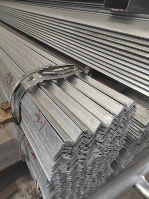 Bangunan Industri Karbon Seimbang Besi Seimbang Angle Baja dengan Kompetitif 40x40x4mm