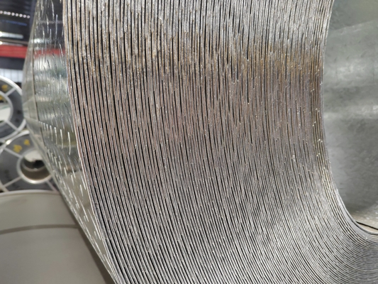 Silver Pre Coated Flower Embossed Pattern Coil untuk Struktur Modular Arch Iron Bridge Decking