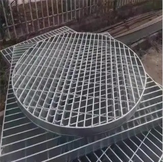Mcnichols Grating Bahan Bangunan Perak Logam Baja Grating Trench Drain Canal Cover