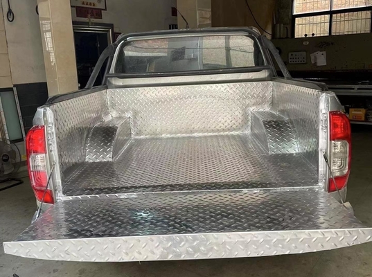 Plat baja modifikasi mobil yang disesuaikan dengan toleransi ± 1% dan desain yang disesuaikan