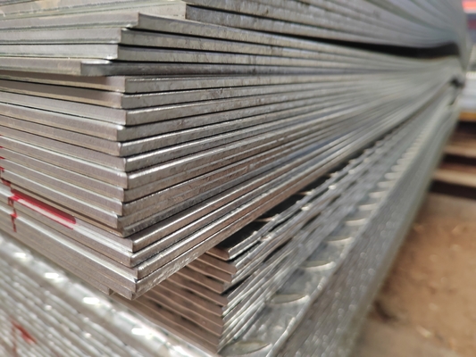 ISO9001 Sertifikasi DX51D Pola Galvanis Piring Baja 5,75*1250mm Z41-Z60 Lapisan