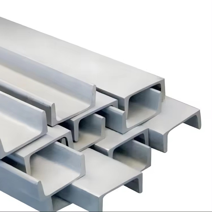 C8 C10 C12 C16 U Channel Hot Rolled Steel untuk Dukungan Struktural